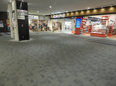 【イオンモール岡山】4F東Bエスカレーター前の画像