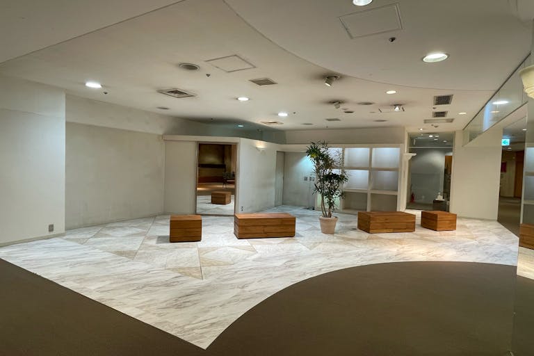 【ショッピングモールAVA】プロモーションイベントやポップアップストア、展示販売会に最適な高級ホテル隣接の商業施設内のイベントスペースの画像1