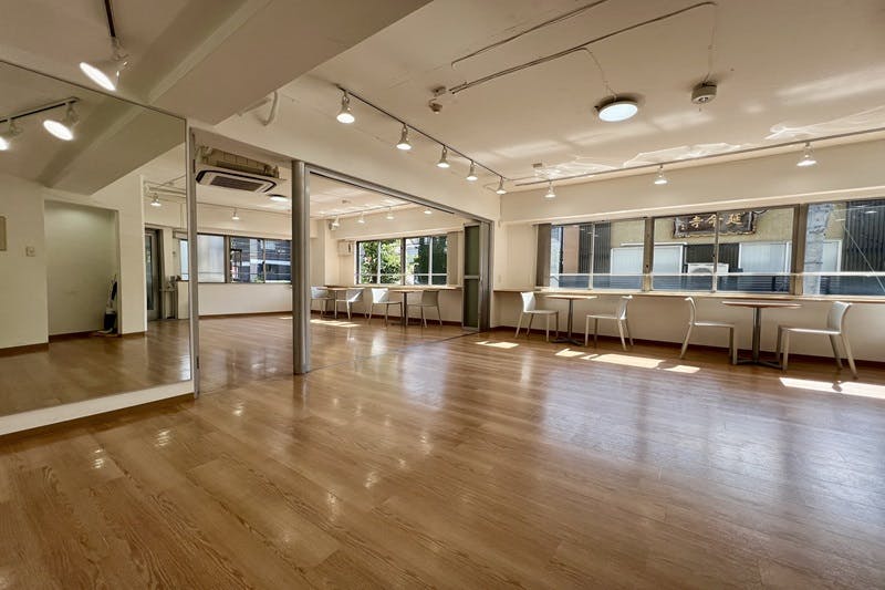 【原宿駅(明治神宮前駅)5分】アパレル展示会などに適したレンタルスペース(2F)
