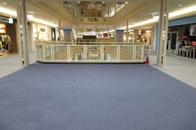 【イオンモール岡崎】ウエスト2F ブリッジ(ワンズテラス前 北側)(LAN有)