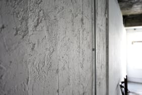 【初台駅4分】撮影や展示会に適したお洒落なレトロビルの中のイベントスペース