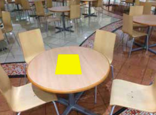 【イオンモール新居浜】モール内広告 机シール