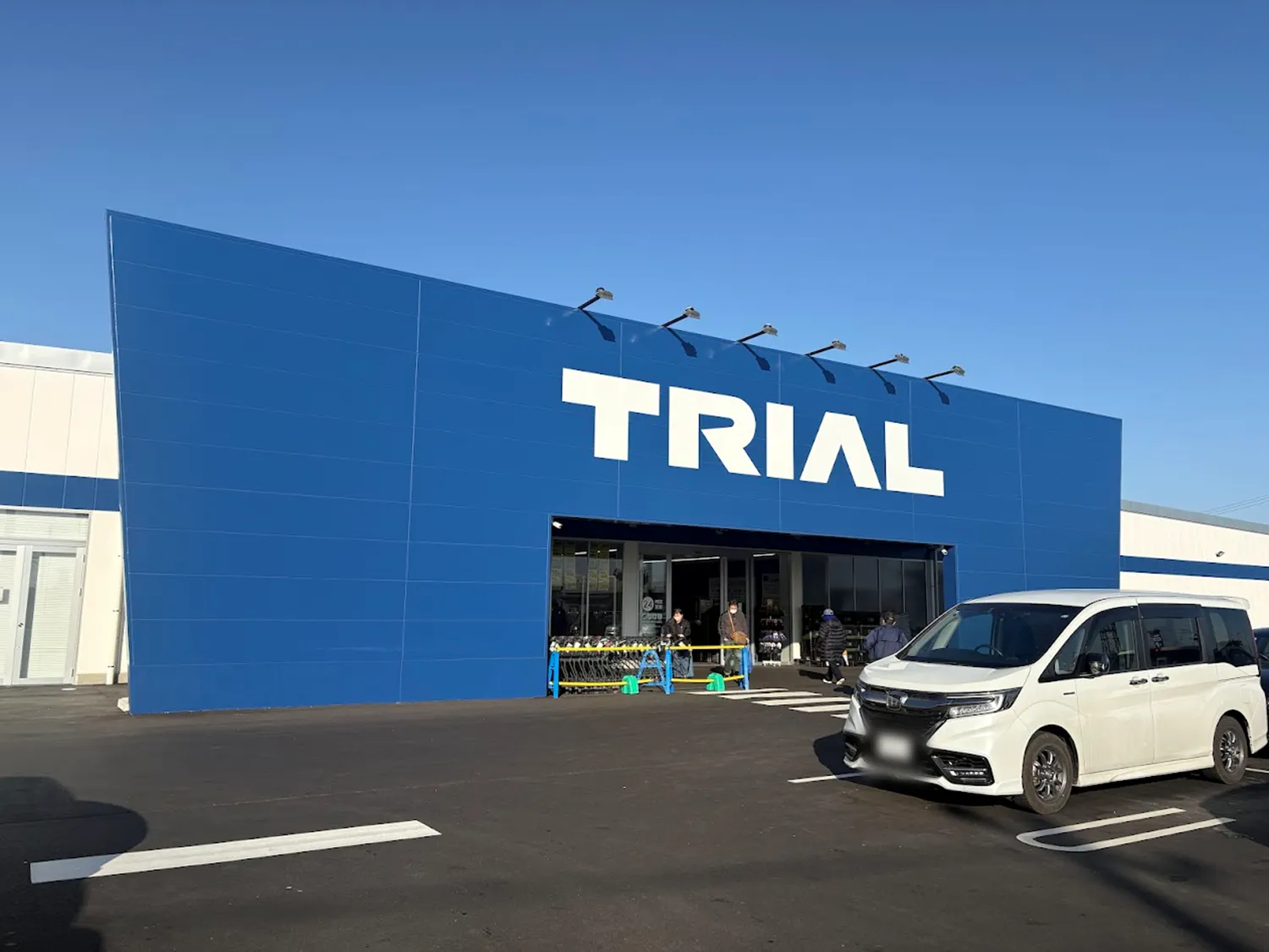 【スーパーセンタートライアル南相馬店】キッチンカー／テント／販促プロモ