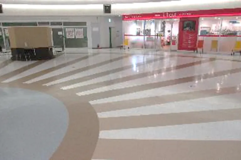 【イトーヨーカドー 郡山店】プロモーション等に最適なショッピングモールのイベントスペース(4階 ドーム広場)の画像1