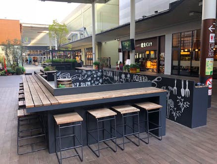 【イオンモール今治新都市】屋外しまなみダイニング催事スペースの画像