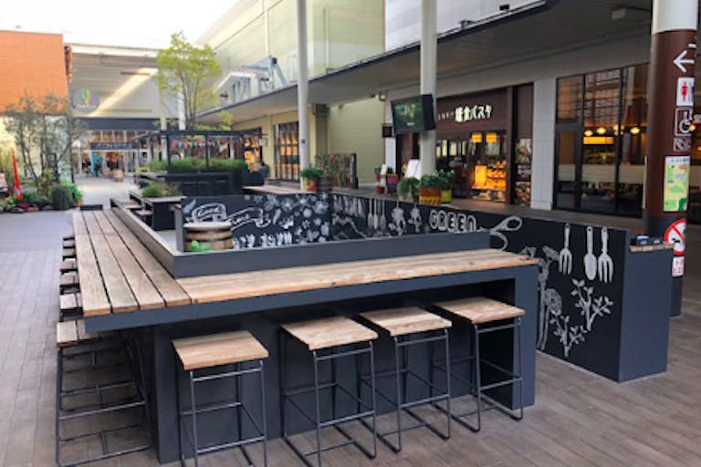 【イオンモール今治新都市】屋外しまなみダイニング催事スペースの画像1