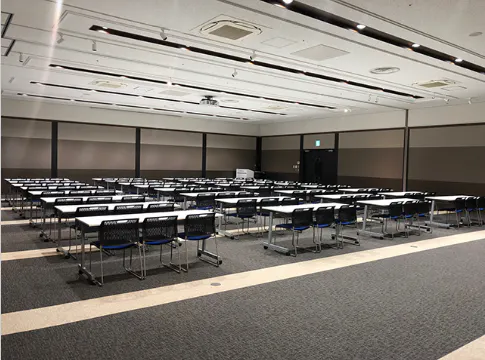 【イオンモール神戸南】イオンホールA（倉庫側）