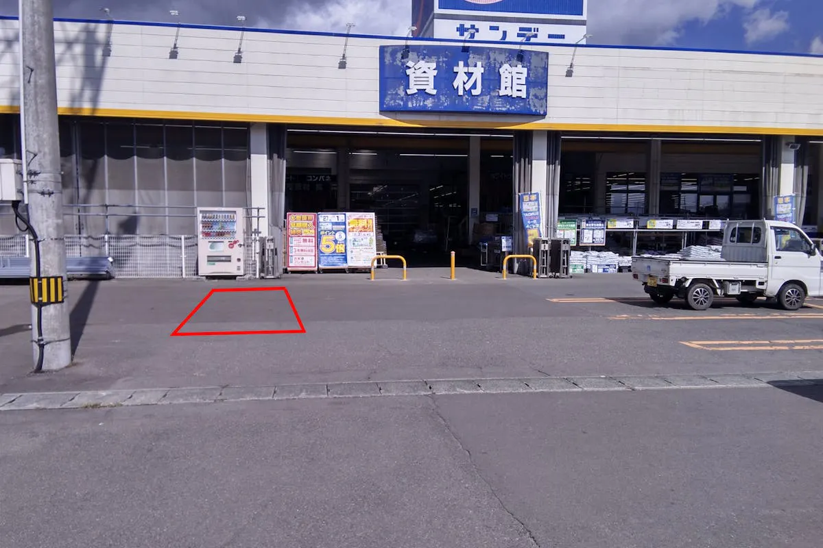 【サンデー盛岡前潟店】屋外駐車場　キッチンカーの出店に最適なホームセンター内駐車場の屋外イベントスペース