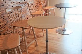 【広尾駅2分】展示会や招待制イベントに最適な吊り戸で用途を分けやすいレンタルスペース