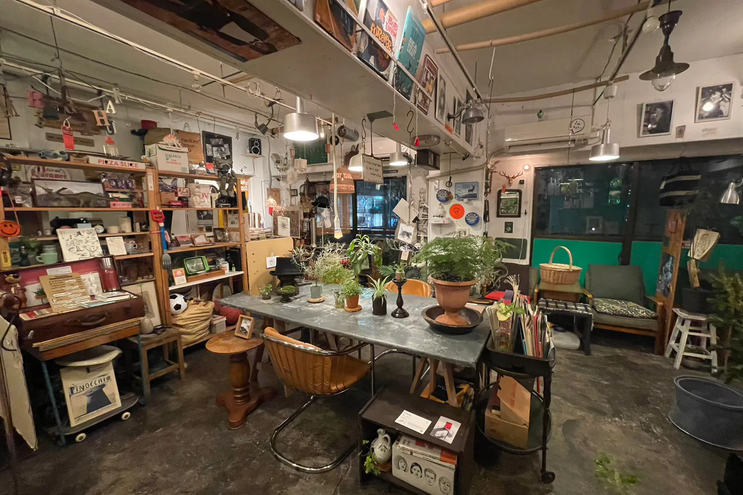 【中目黒駅10分】カフェ・レストランの短期出店や個展などアート用途、招待制のイベントに最適なアコースティック系のライブも可能なレンタルスペース