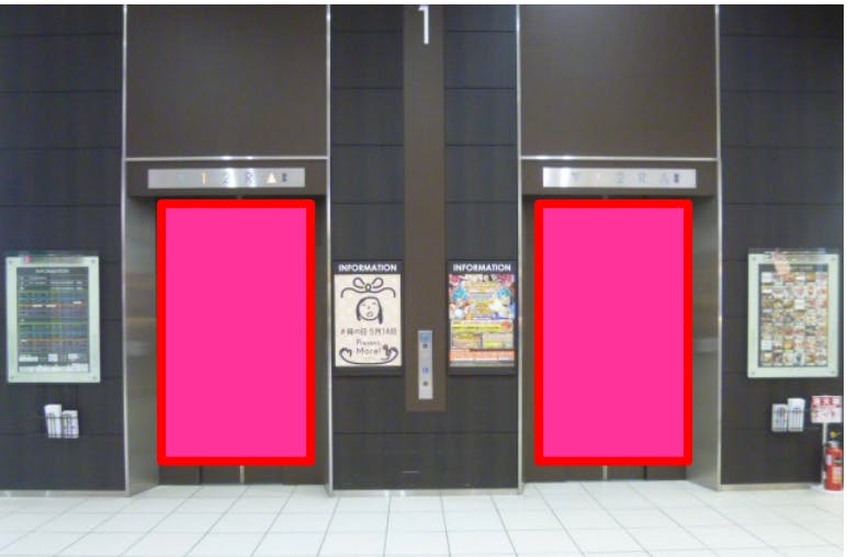 【イオンモール太田】モール内広告 エレベーター扉の画像