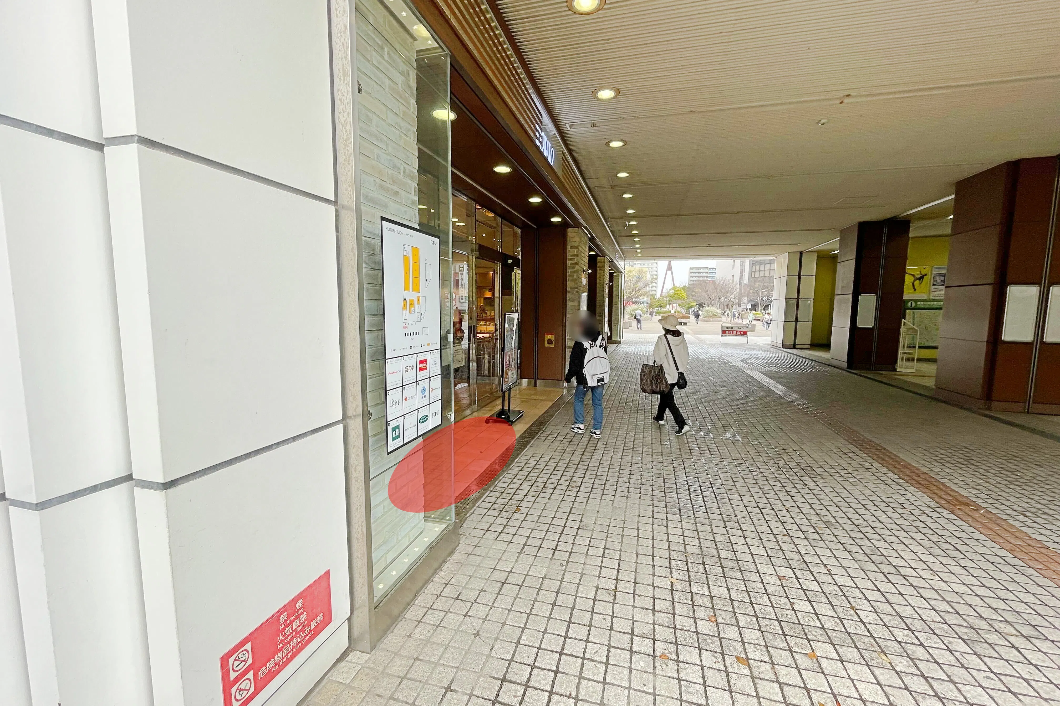 【ペリエ検見川浜】スイーツ等のポップアップストアやに最適なJR検見川浜駅改札正面にあるスペース