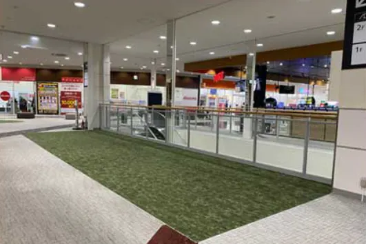 【イオンモール大日*】サイゼリヤ前ESC横
