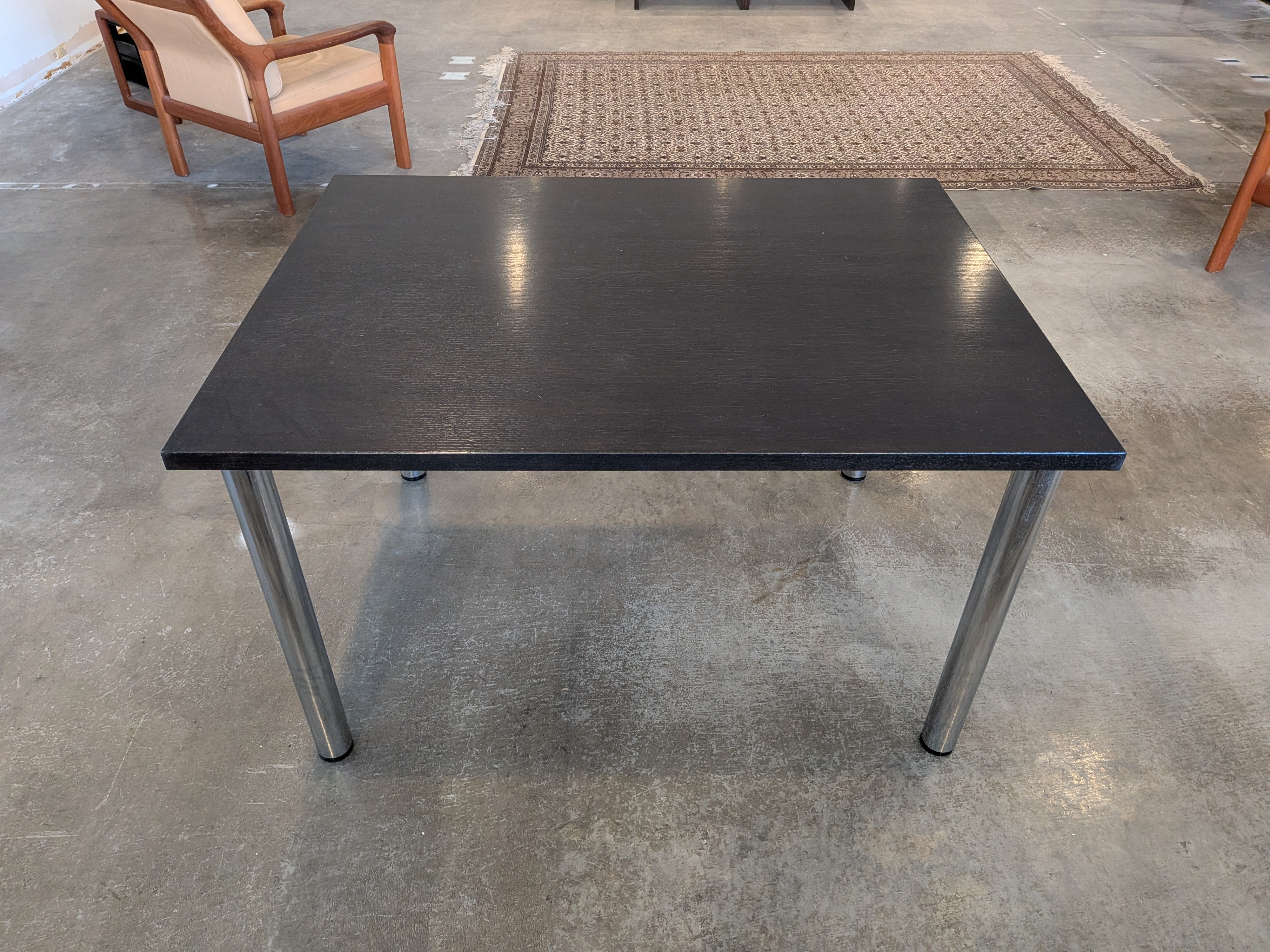 テーブル（90x120x71cm）x 1台