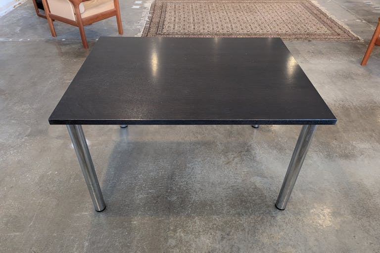 テーブル(90x120x71cm)x 1台