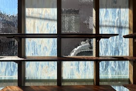 【北参道駅8分】光と素材が作品を引き立てる、神宮前の小さなレンタルギャラリー