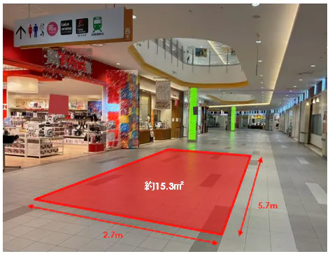【ららぽーとTOKYO-BAY】西館1F　西の広場横