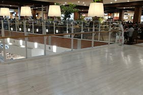 【イオンモール沖縄ライカム】3F ステージエアー向かい