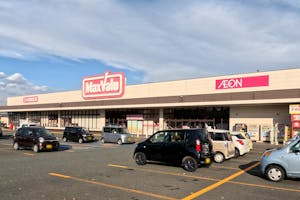 【マックスバリュ天童店】各種プロモーションイベントに最適な店舗出入口横にあるイベントスペース