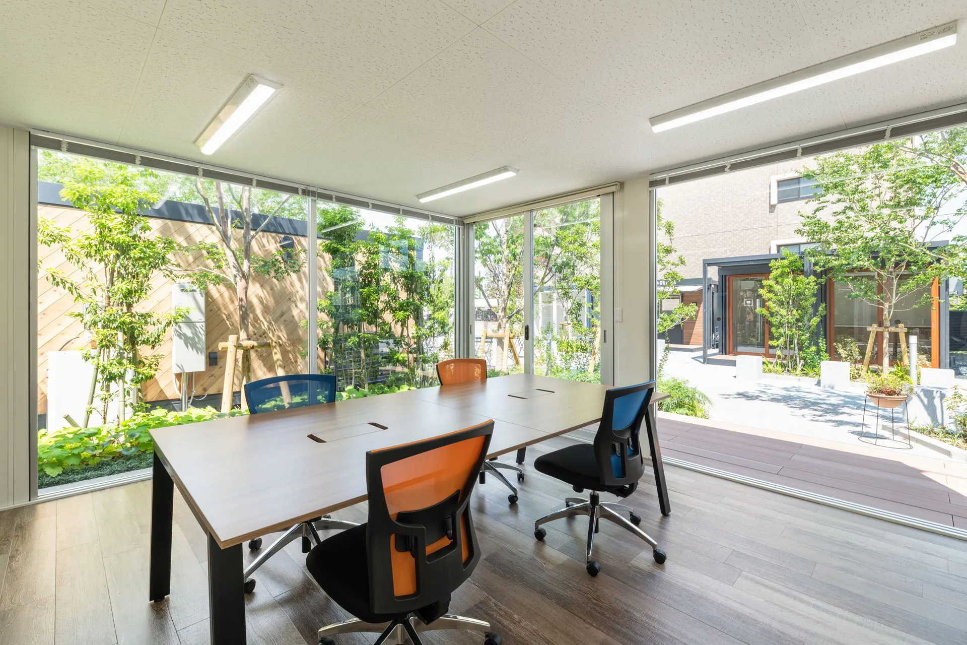 【神奈川県川崎市】自主企画マルシェやワークショップに最適なお手頃価格のレンタルスペース「Meeting1」/敷地全体の貸切イベント開催も可能!