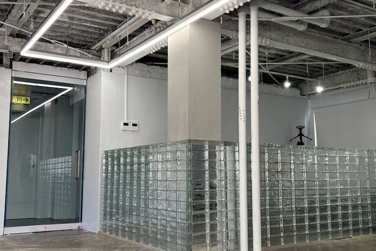 【北浜駅4分】イベントスペース 内観2