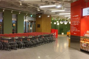 【リバーウォーク北九州】物販やプロモーションに利用可能な人気スーパーマーケット隣接B1F催事イベントスペース(SC-11)