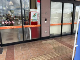【天満屋ハピーズ高野店】店頭 各種プロモーション、会員獲得イベントに最適な屋外催事イベントスペース