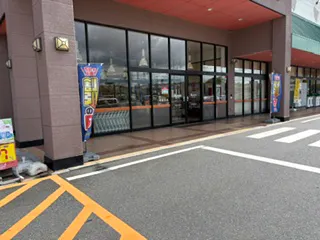 【天満屋ハピーズ高野店】店頭 各種プロモーション、会員獲得イベントに最適な屋外催事イベントスペース