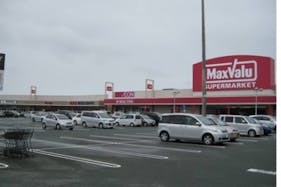 【イオンタウン磐田】キッチンカー等の移動販売に最適な大型スーパー出入口横にある視認性の高い屋外スペース