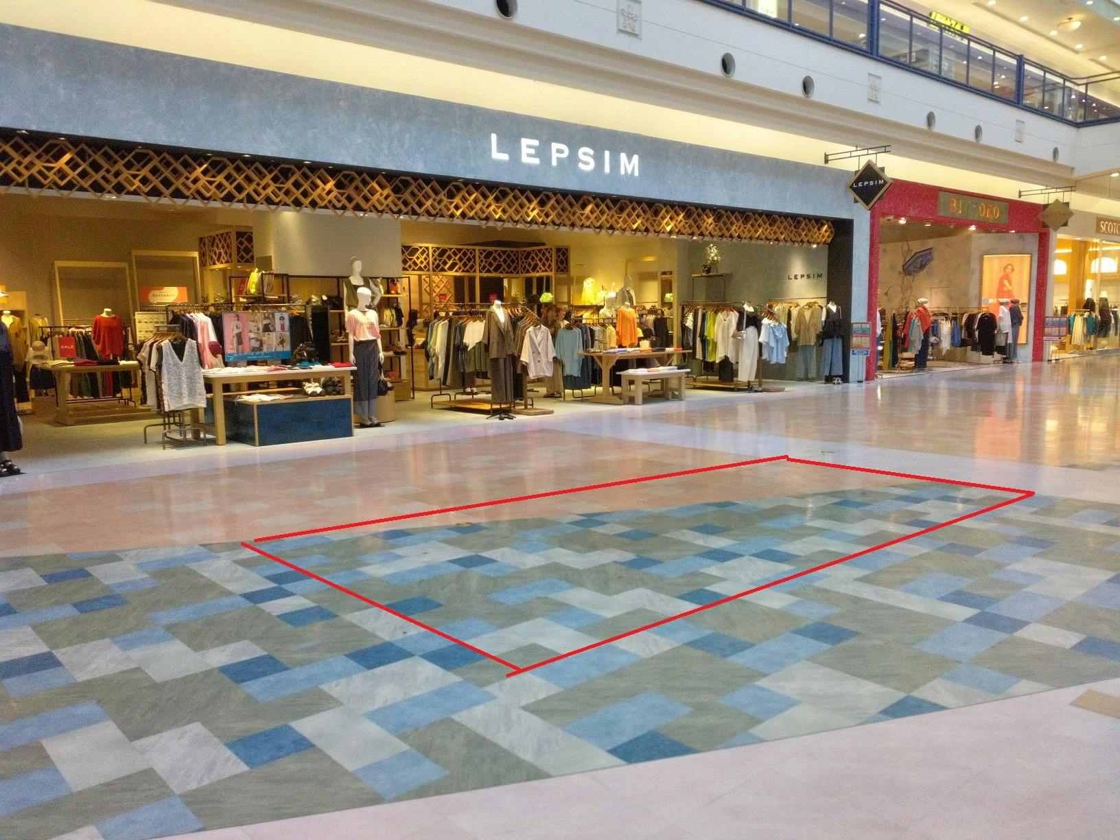 【イオンパークプレイス大分（大分県）】西入口レプシィム前　ガーデンウォーク側　催事スペースの画像