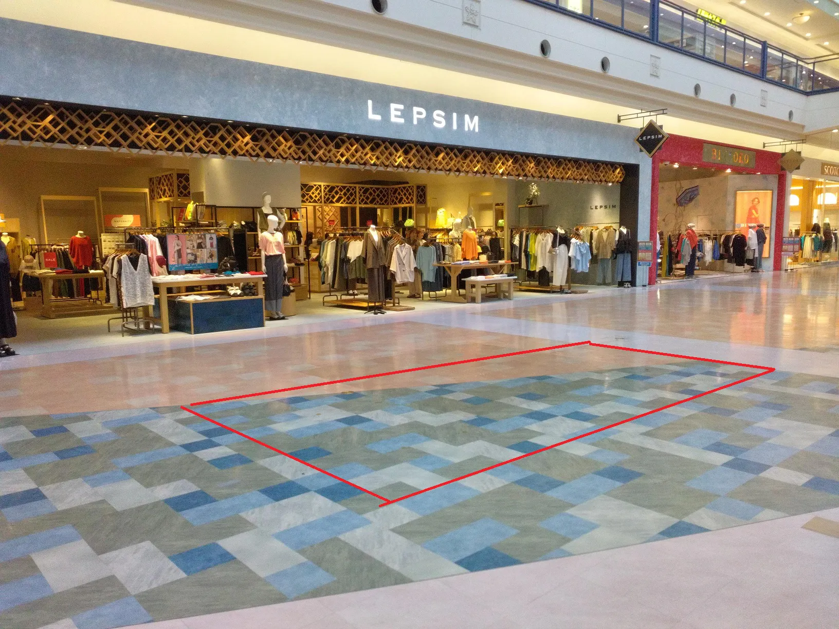 【イオンパークプレイス大分（大分県）】西入口レプシィム前　ガーデンウォーク側　催事スペースの画像