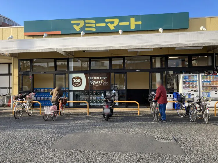 【マミーマート狭山ヶ丘】プロモーションに利用可能な風除室スペース