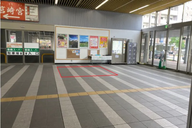 【JR箱崎駅構内】JR箱崎駅構内イベントスペース(駅改札前)