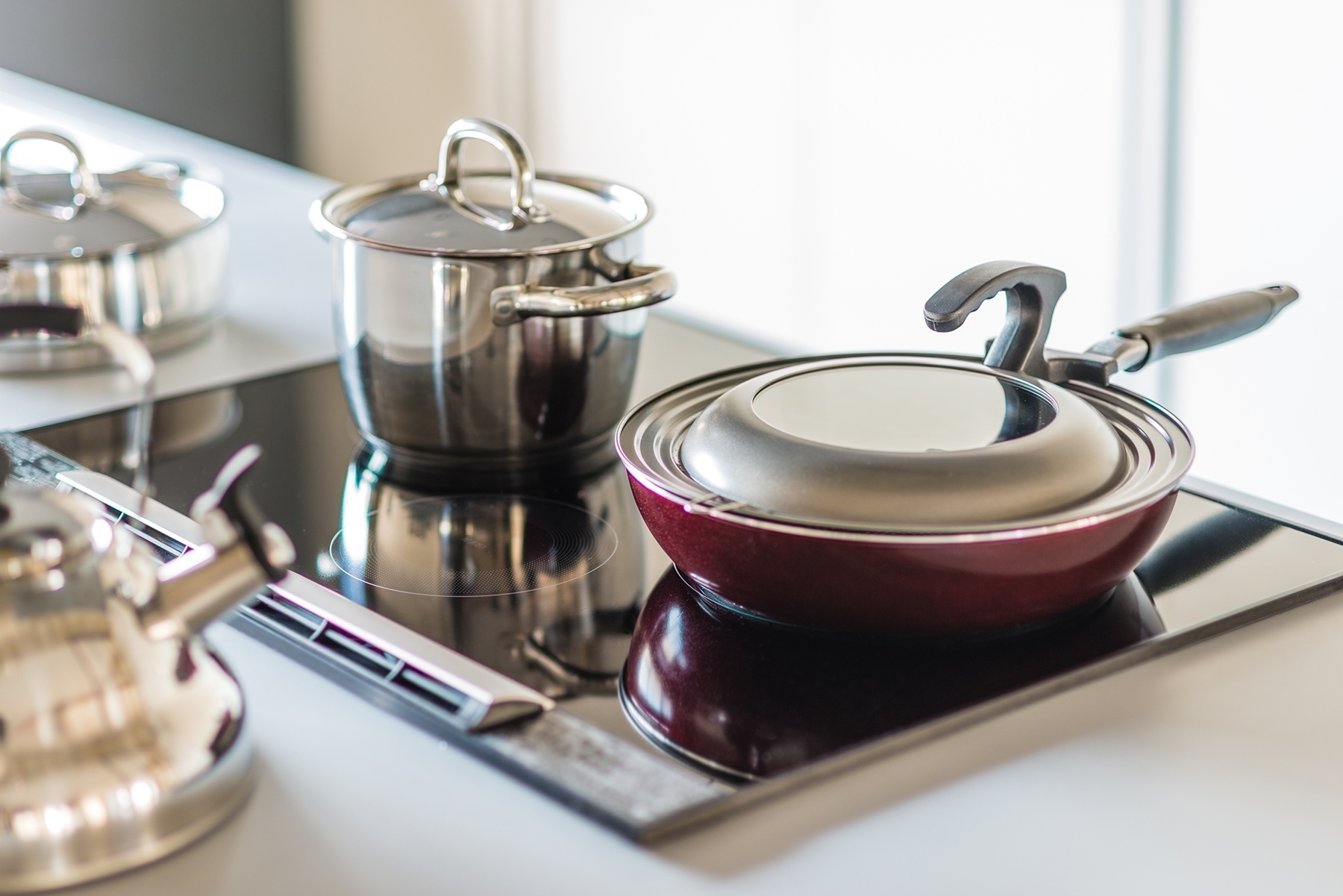 【東京ベイサイド】素敵な夜景と設備充実な本格的レンタルキッチンスペース