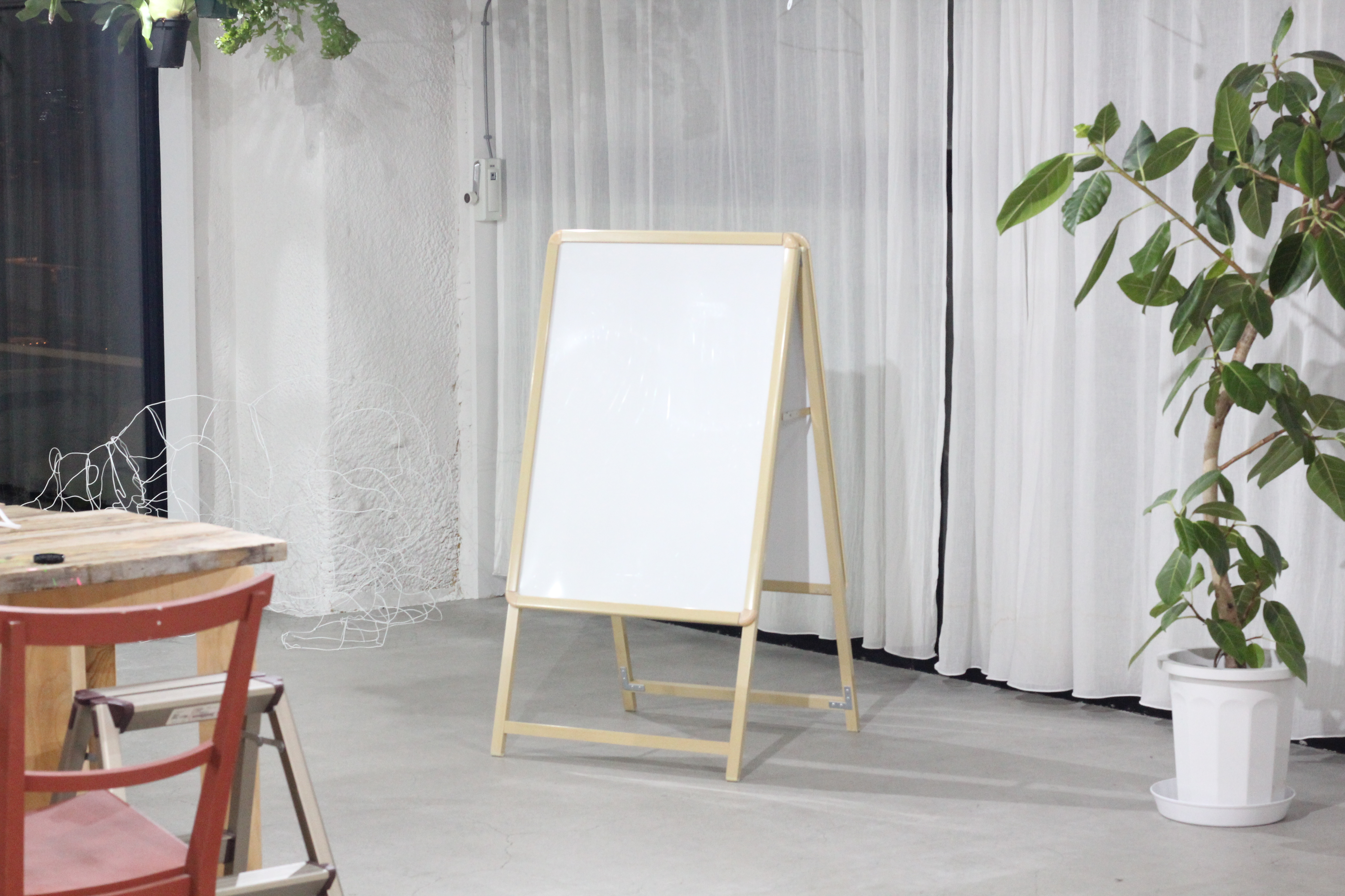 【札幌駅13分】ポップアップストアや展示販売に最適！無料備品が充実している自由度の高い広々レンタルスペース「misc.（ミスク）」