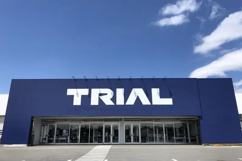 【スーパーセンタートライアル間々田店】キッチンカー(調理営業)出店限定/屋外スペース ※ケバブの利用不可