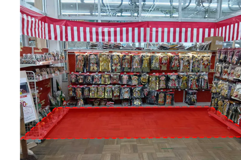 【ユニディ狛江店】1F風除室(入口入って右)のプロモーションや食物販の出店に最適な催事イベントスペースの画像1