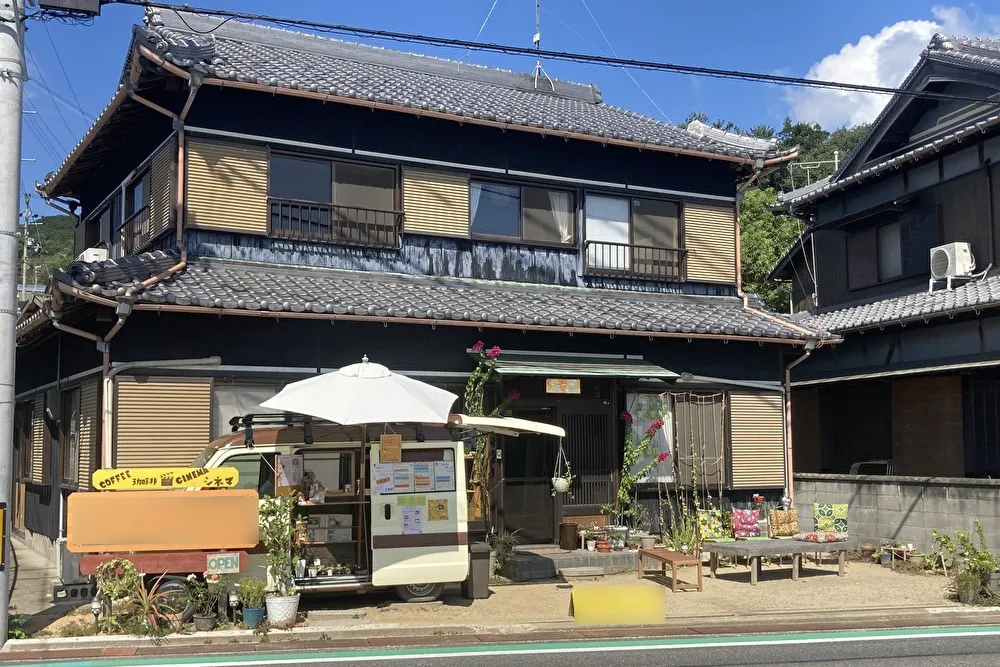 【淡路市佐野エリア】キッチンカー、食物販、展示会などに利用可能な路面屋外イベントスペース