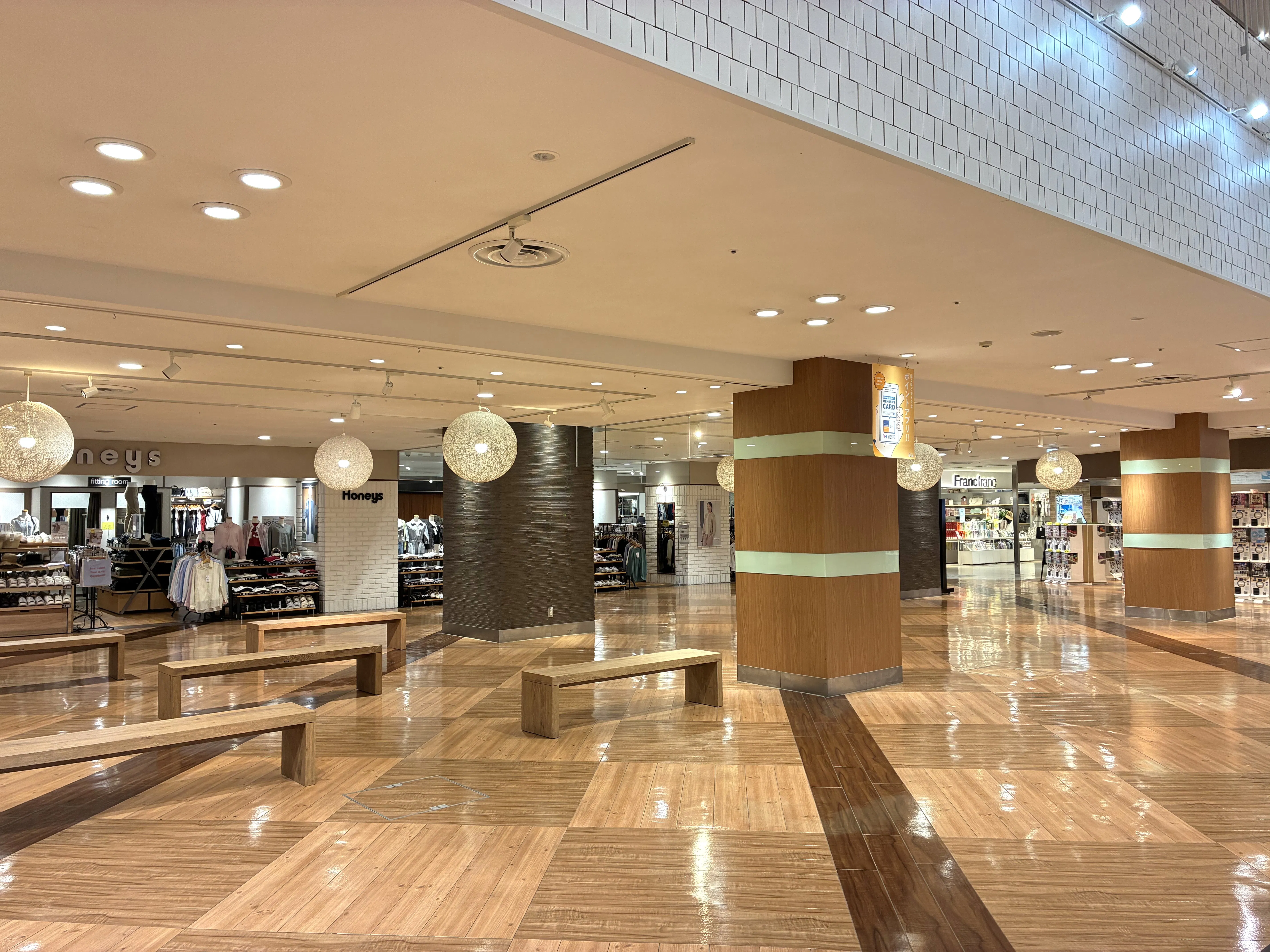 【さんすて福山】【ローズガーデン①】JR福山駅直結！物販・食物販・展示等に最適なイベントスペース