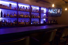 【恵比寿駅2分】イベントや展示会利用が可能な恵比寿神社隣のコンクリート調のバースペース