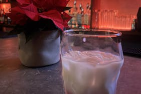 【恵比寿駅2分】イベントや展示会利用が可能な恵比寿神社隣のコンクリート調のバースペース