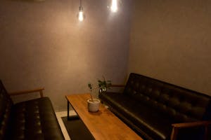 【恵比寿駅2分】イベントや展示会利用が可能な恵比寿神社隣のコンクリート調のバースペース