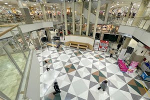 【イオンノア店】各種プロモーションイベントに最適な施設内1階中央にある大型イベントスペース
