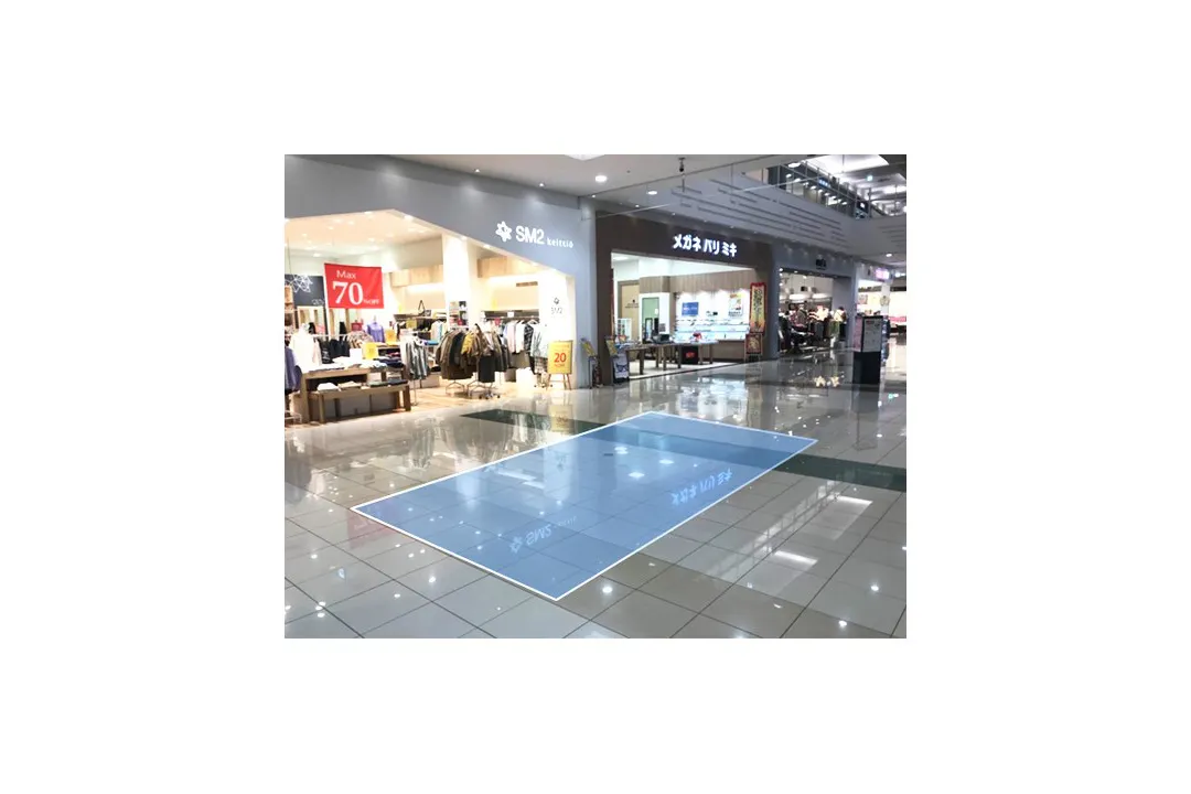 【イオンモール下妻*】1Fフォレストコート横SM2前
