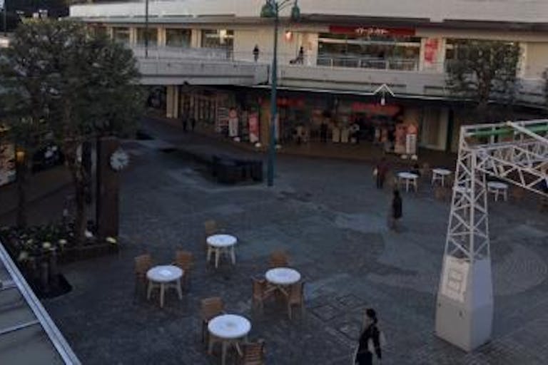 【イトーヨーカドー 若葉台店】プロモーション等に最適なショッピングモールのイベントスペース(1階 青果側入口)の画像2