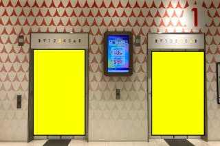 【イオンモール徳島】モール内広告 エレベーター