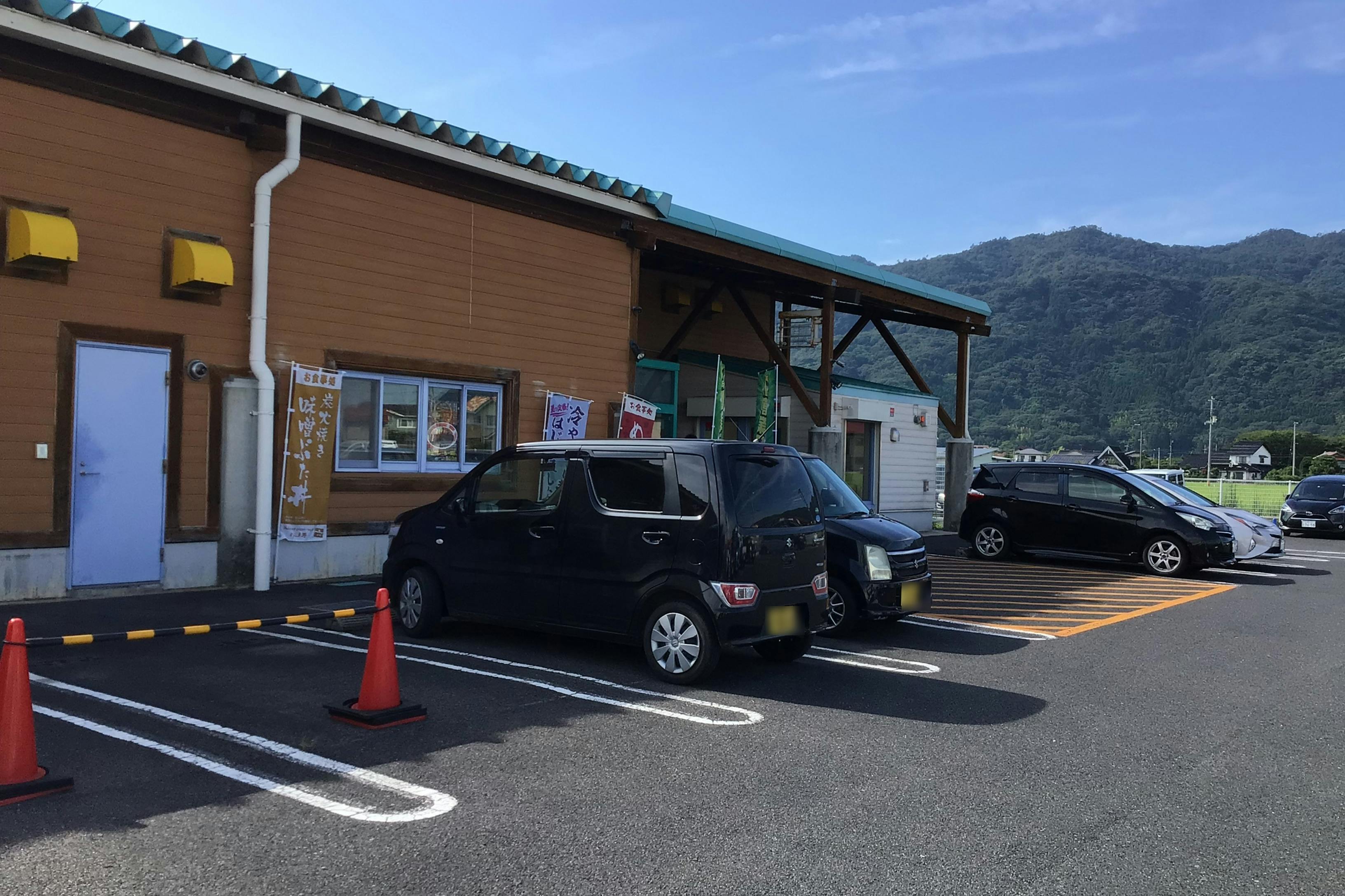 【ダイナム出雲店】キッチンカーや各種プロモーションに最適なアミューズメント施設のイベントスペース(食堂横)