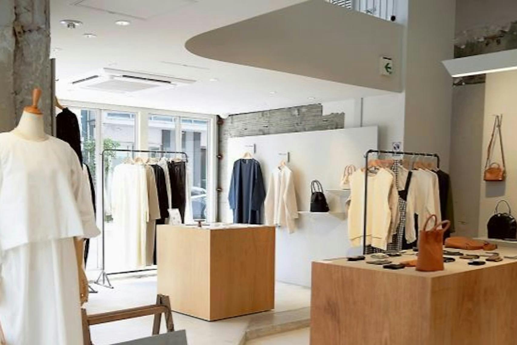 【本町駅5分】心斎橋駅からもアクセス可能!展示会やポップアップストアに最適なアパレル店舗をそのまま活用できる1F専有イベントスペース