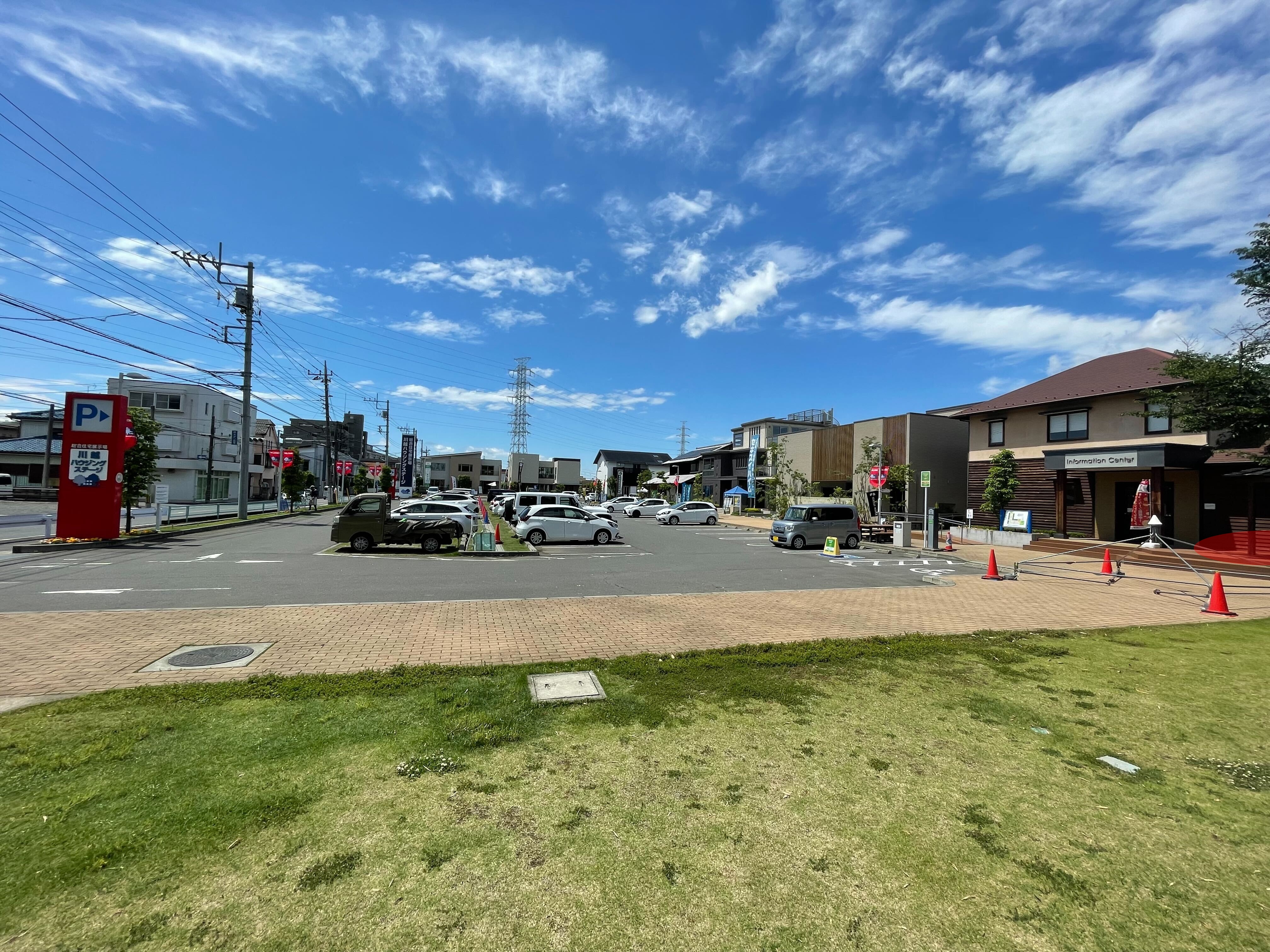 【川越ハウジングステージ】各種ポップアップストアやプロモーションイベントに最適な住宅展示場内にあるインフォメーションセンターテラスにある屋外スペース