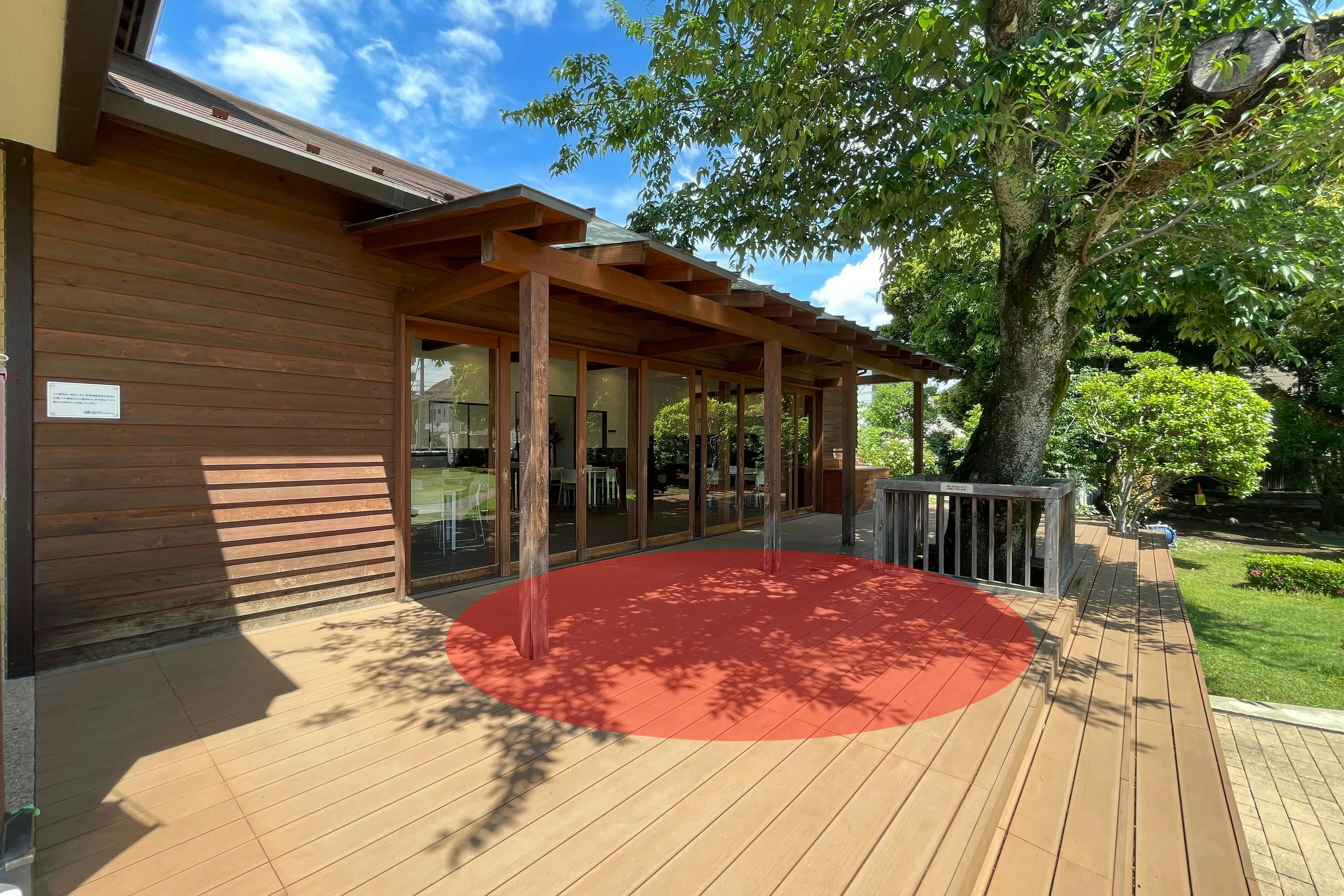 【川越ハウジングステージ】各種ポップアップストアやプロモーションイベントに最適な住宅展示場内にあるインフォメーションセンターテラスにある屋外スペース